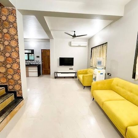 Corner House, Lonavla By Meheru-4 Bhk Villa With Pool Lonavala Exterior foto