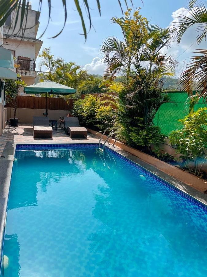 Corner House, Lonavla By Meheru-4 Bhk Villa With Pool Lonavala Exterior foto